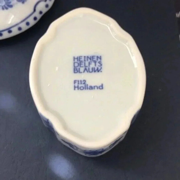 Heinen Delft Blauw Blue & White Hand Painted 2pc Trinket Pill Box - Picture 3 of 3